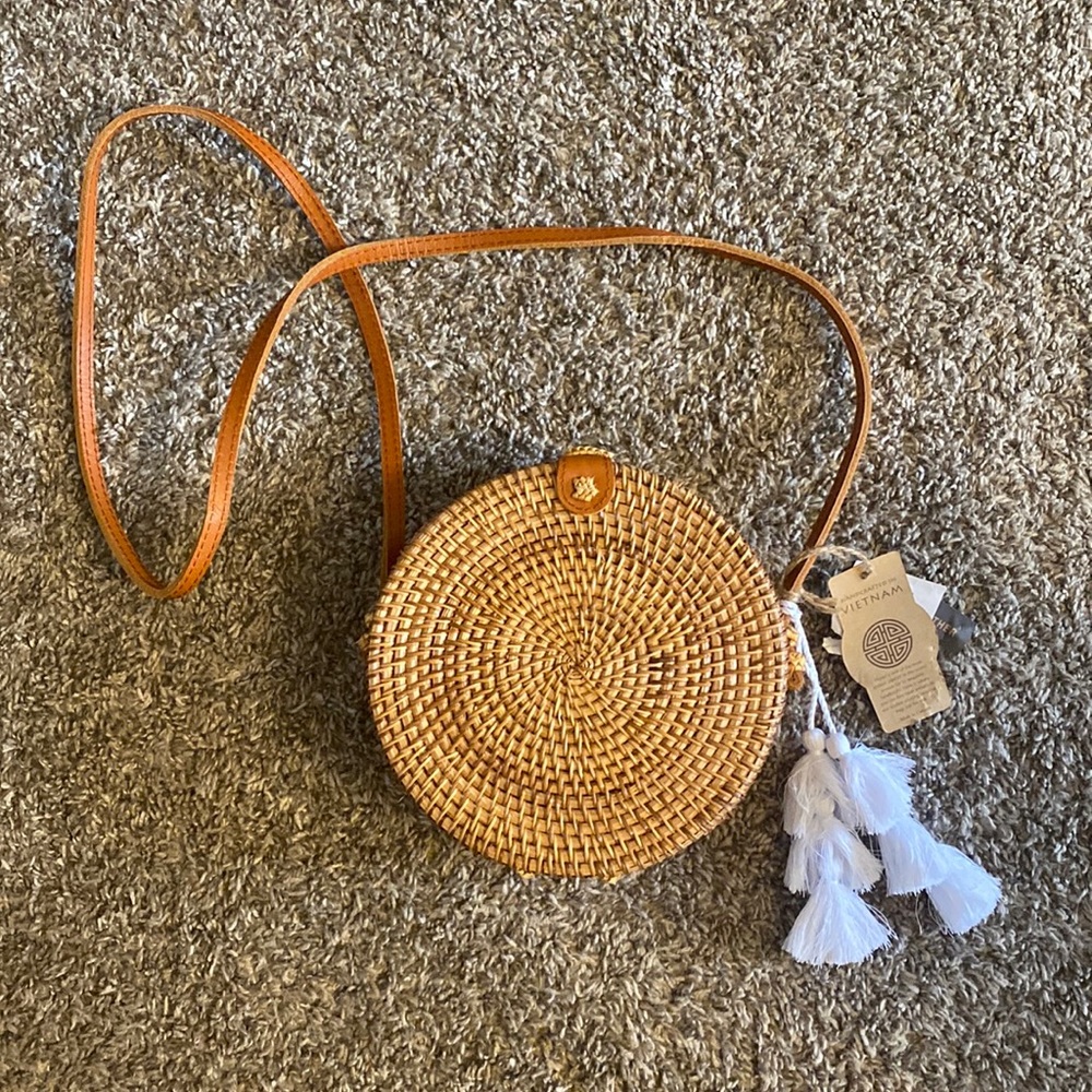 Crossbody purse